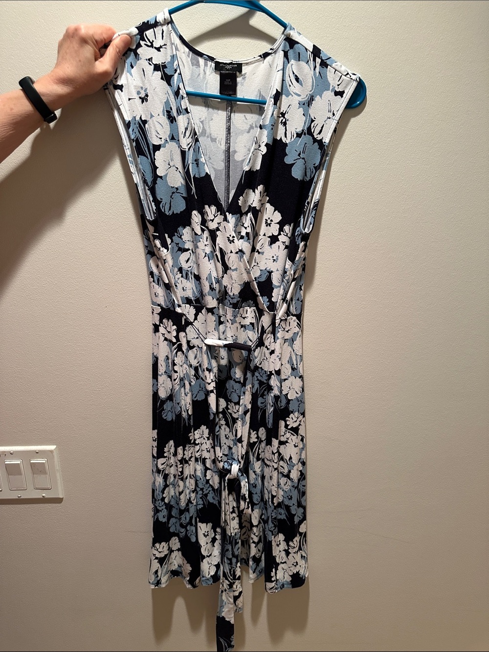Ann Taylor Navy and Light Blue Floral Wrap Dress